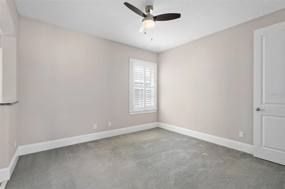 9462 BECKER COURT Orlando, FL 32827