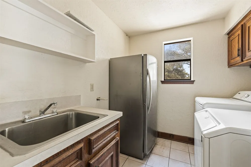 14511 FM 32 Blanco, TX 78606
