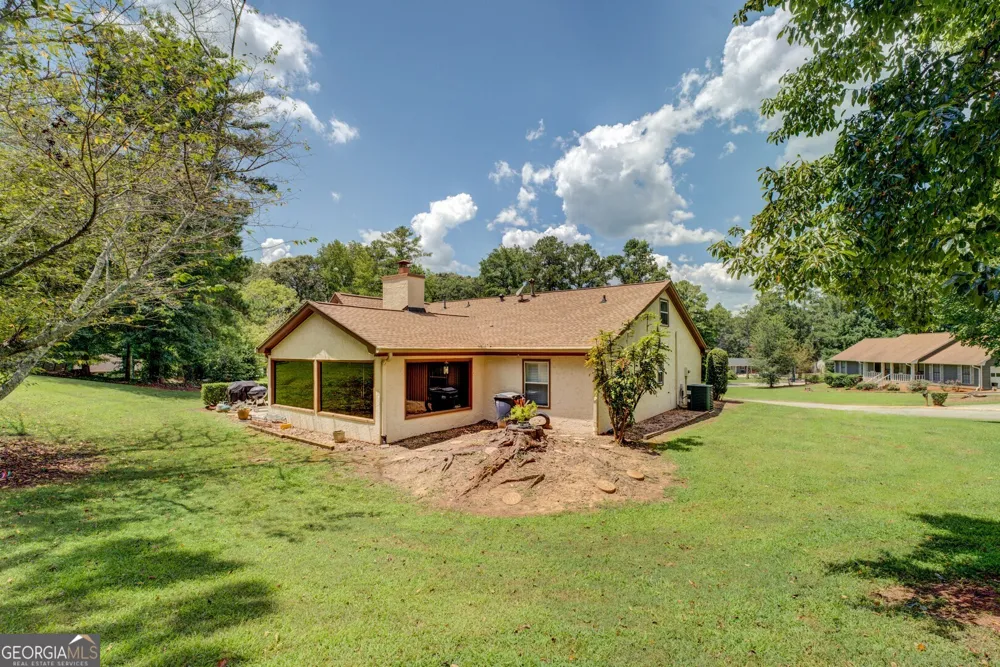 4938 Lake Forest DR Conyers, GA 30094