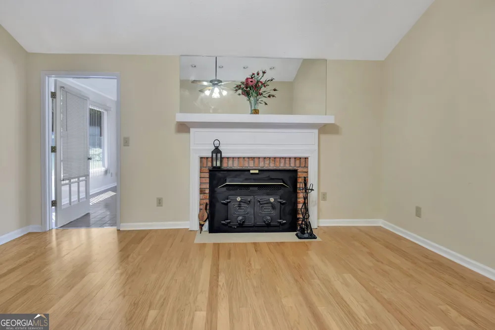 4938 Lake Forest DR Conyers, GA 30094