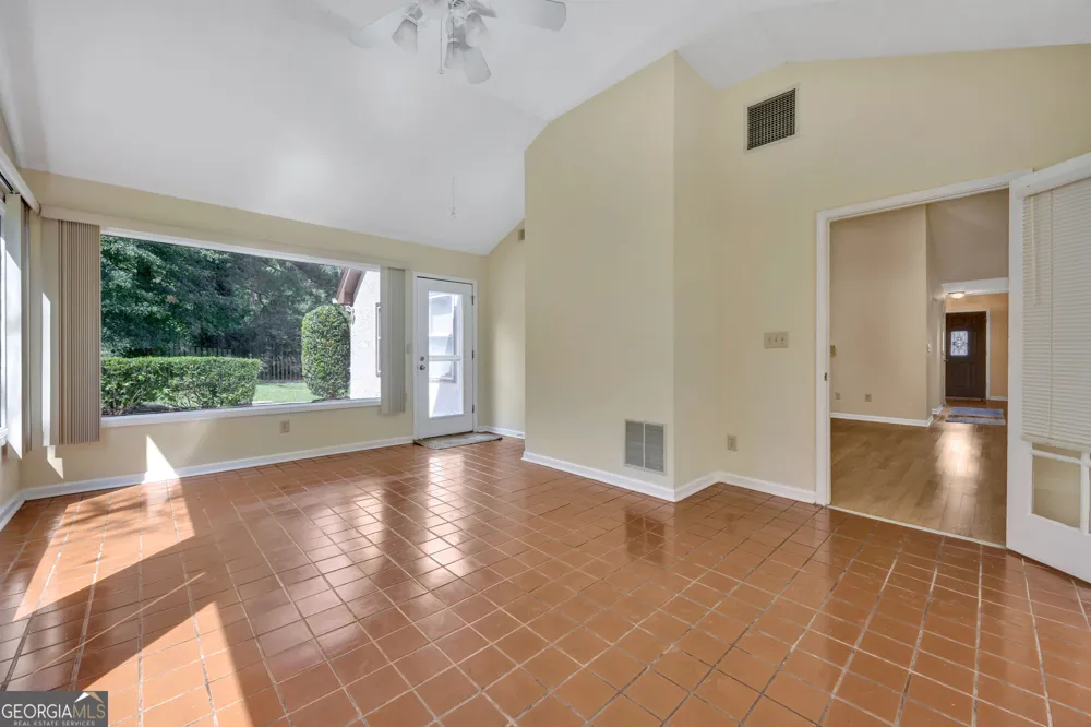 4938 Lake Forest DR Conyers, GA 30094