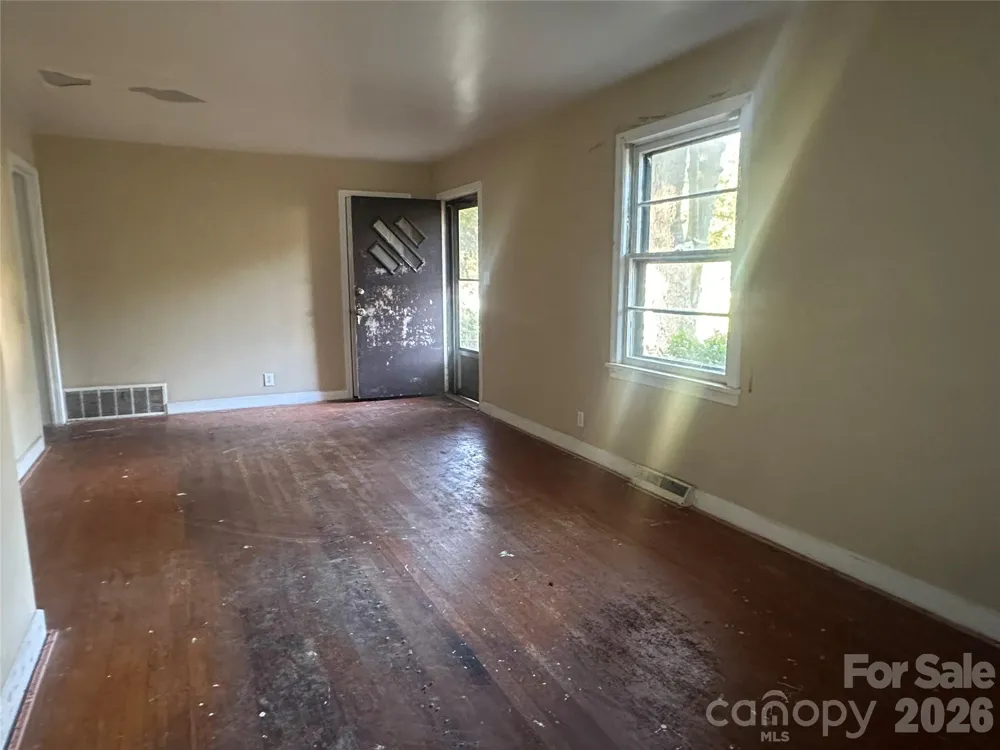 235 S Milford Drive Salisbury, NC 28144