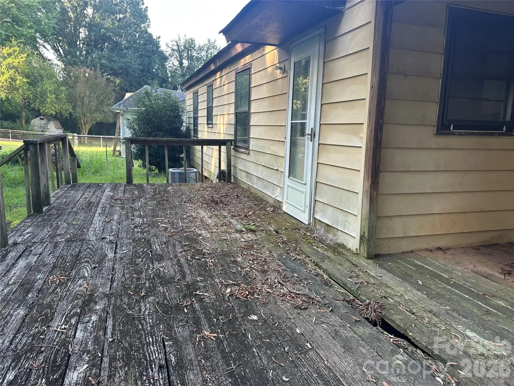 235 S Milford Drive Salisbury, NC 28144