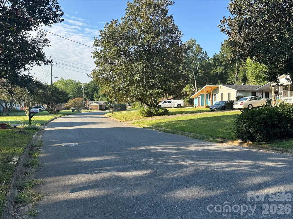 235 S Milford Drive Salisbury, NC 28144
