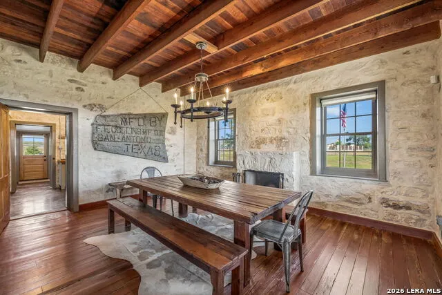 2007 County Road 271 Rio Medina, TX 78066