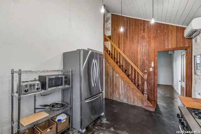 2007 County Road 271 Rio Medina, TX 78066