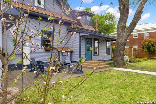 1102 S College St. Brady, TX 76825