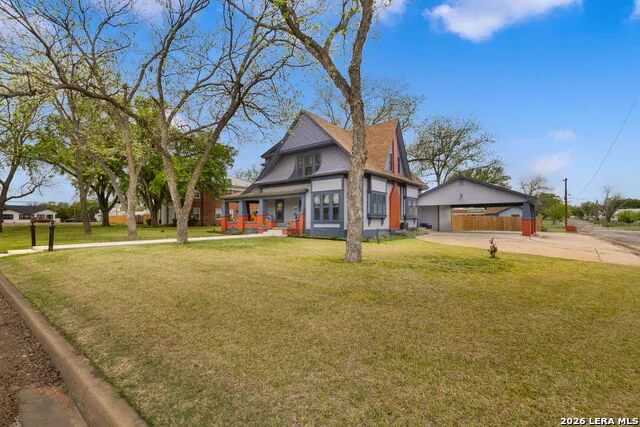 1102 S College St. Brady, TX 76825