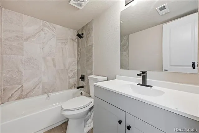 1169 S Gilbert Street #201F Castle Rock, CO 80104