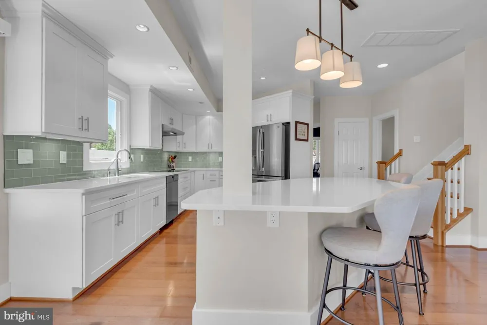 965 MAGOTHY AVENUE Arnold, MD 21012