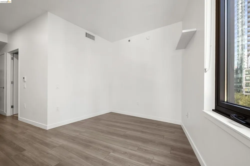 285 Main Street #404 San Francisco, CA 94105