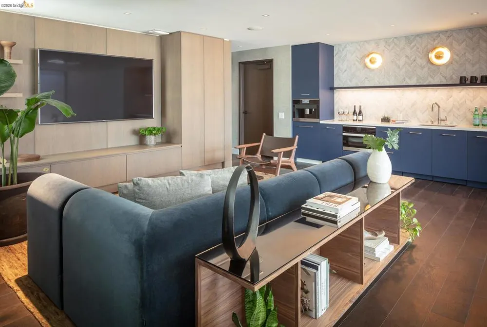 285 Main Street #404 San Francisco, CA 94105