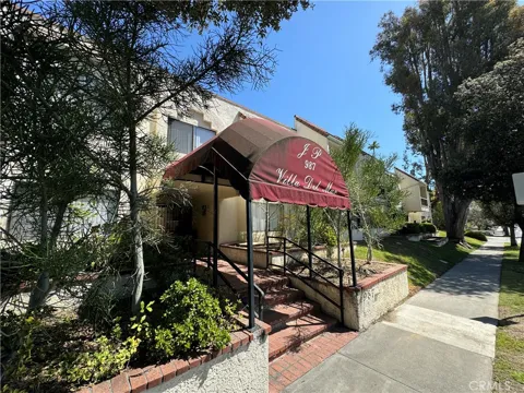 987 E Del Mar Boulevard #12