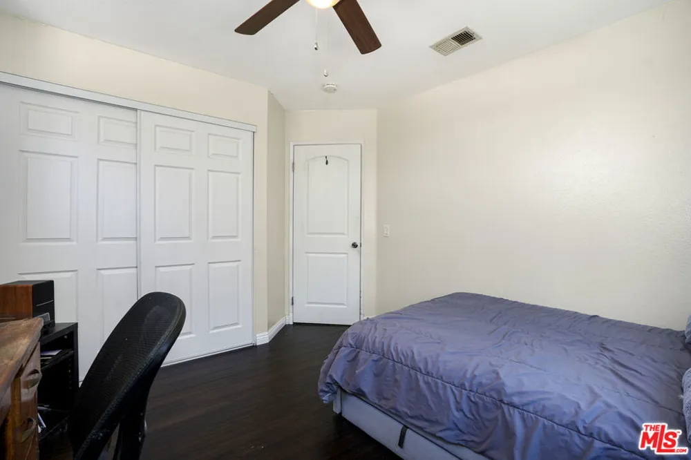 28602 Heather Lane Castaic, CA 91384