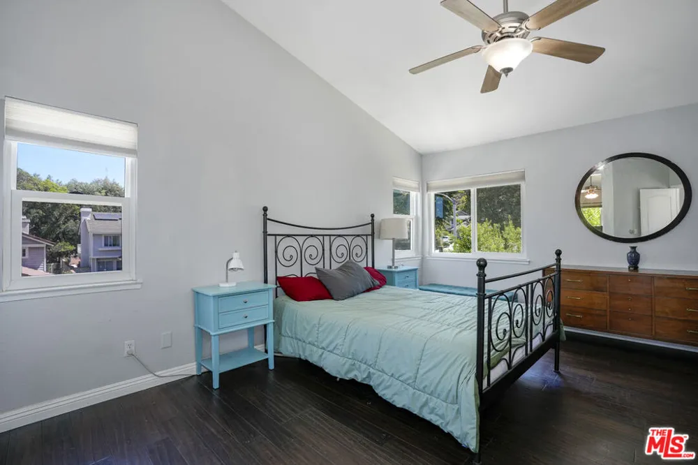 28602 Heather Lane Castaic, CA 91384