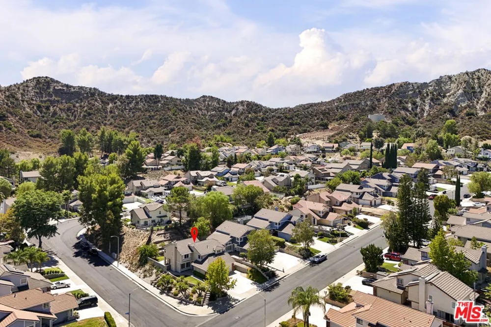 28602 Heather Lane Castaic, CA 91384
