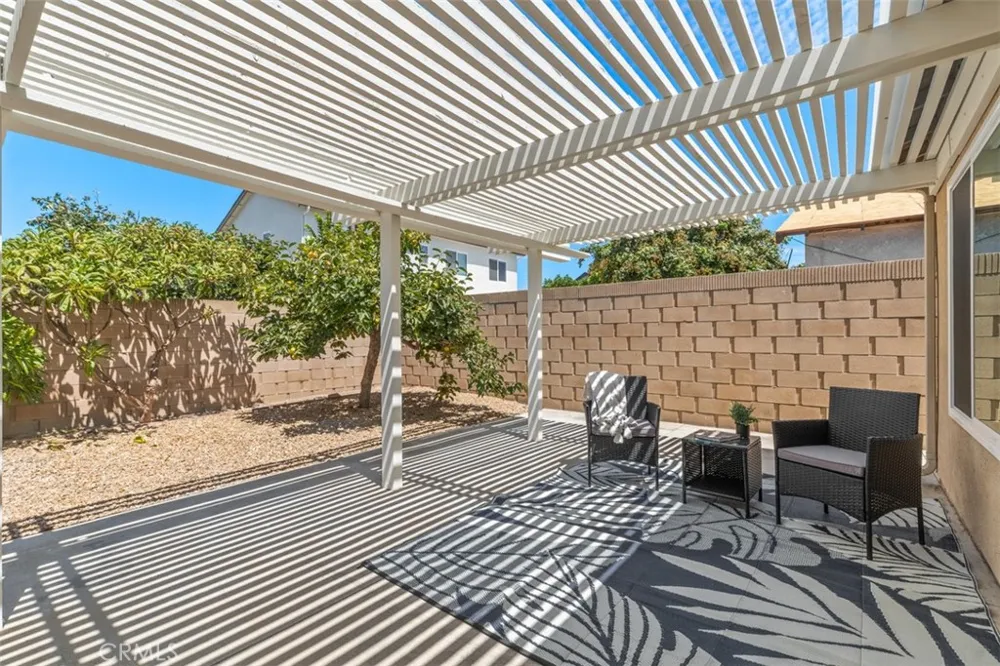 6111 Leyte Cypress, CA 90630