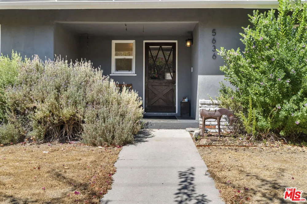 5636 Valley Circle Boulevard Los Angeles, CA 91367
