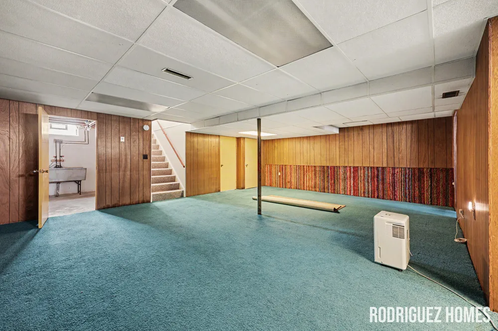 1732 Benjamin Avenue NE Grand Rapids, MI 49505