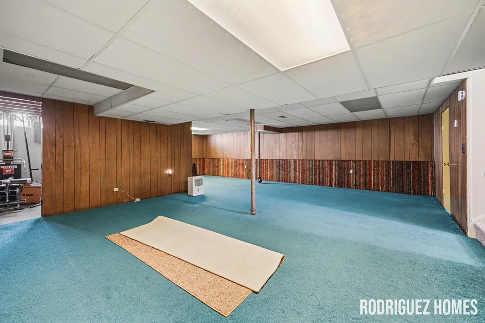 1732 Benjamin Avenue NE Grand Rapids, MI 49505
