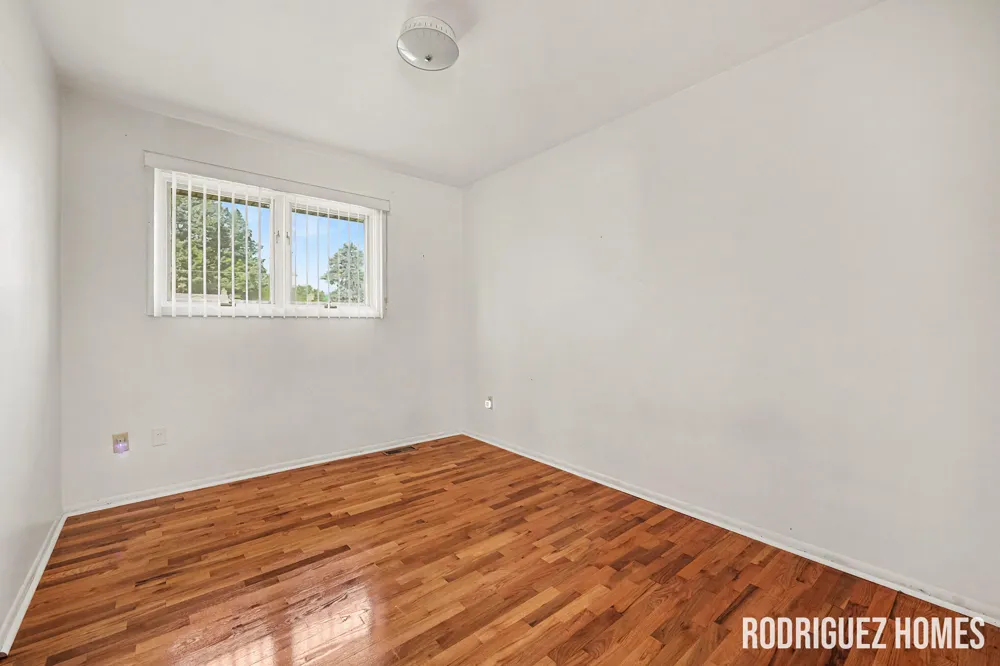 1732 Benjamin Avenue NE Grand Rapids, MI 49505