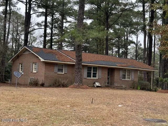 5208 Pinetree Lane Trent Woods, NC 28562