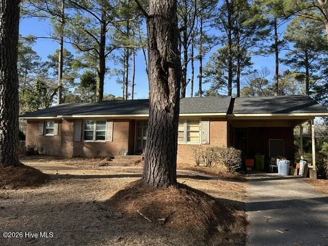 5208 Pinetree Lane Trent Woods, NC 28562