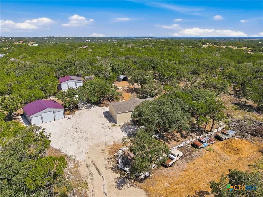 460 Vine Street Kerrville, TX 78028