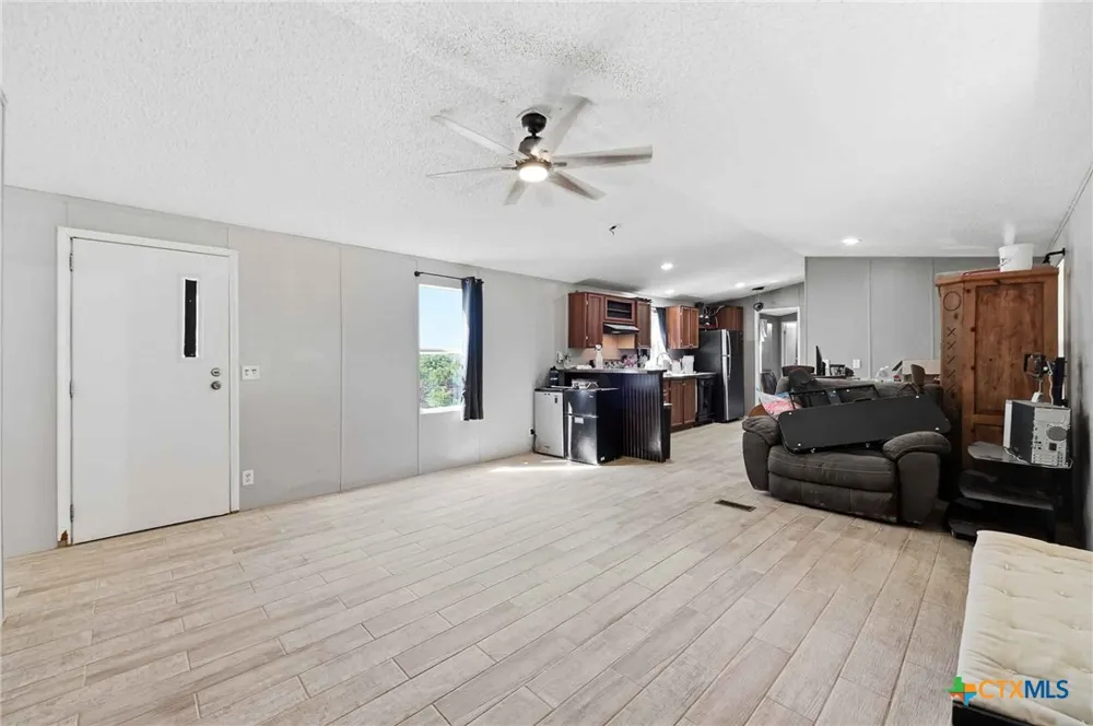 460 Vine Street Kerrville, TX 78028