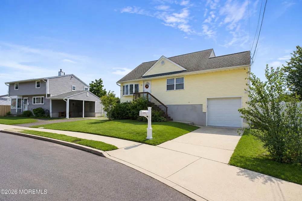6 Dibling Street Union Beach, NJ 07735