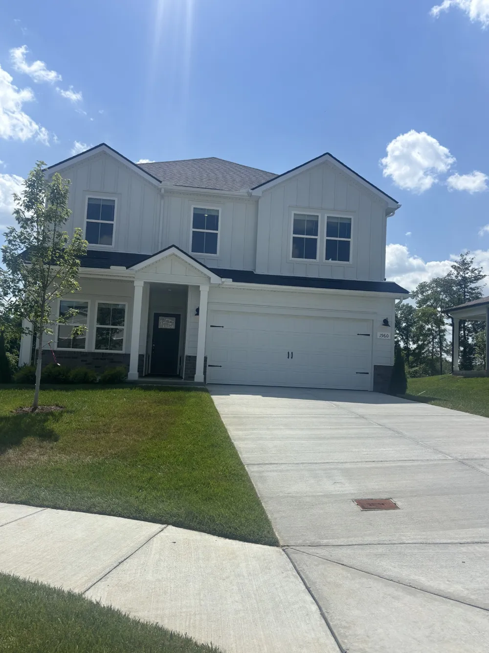 1960 Mahala Dr Hermitage, TN 37076