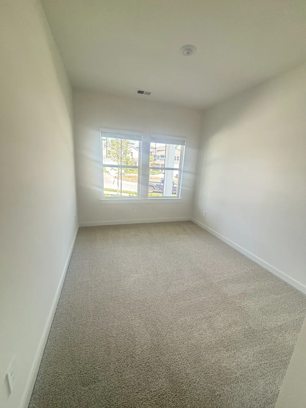 1960 Mahala Dr Hermitage, TN 37076