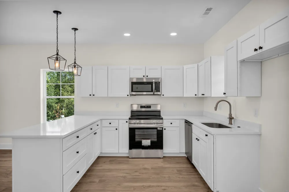 1026 Sycamore Ridge E Burns, TN 37029