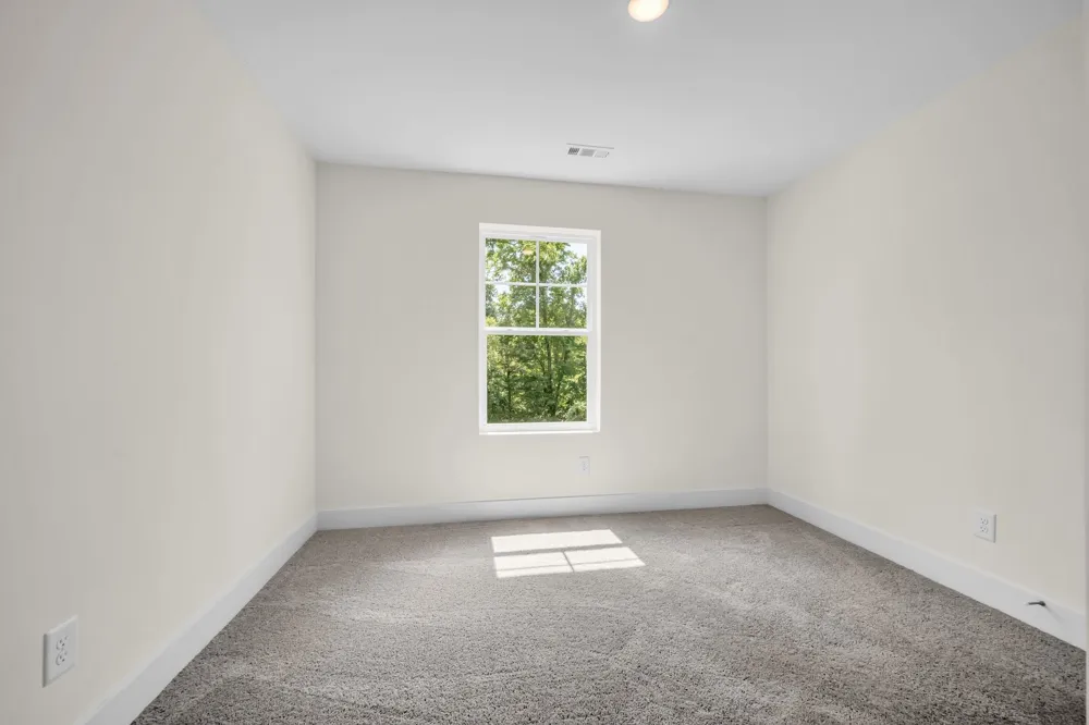 1026 Sycamore Ridge E Burns, TN 37029