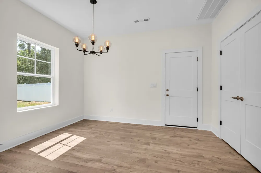 1026 Sycamore Ridge E Burns, TN 37029