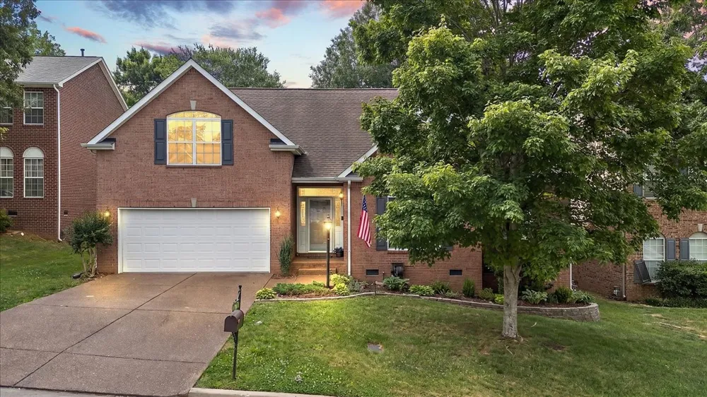704 Sherbrooke Ct Nashville, TN 37211