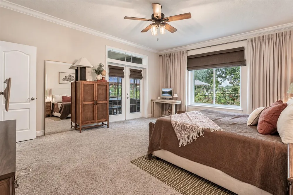 10900 ISLAND GROVE ROAD Clermont, FL 34711