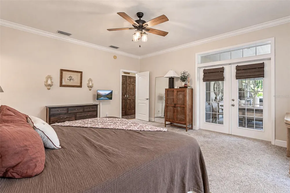 10900 ISLAND GROVE ROAD Clermont, FL 34711