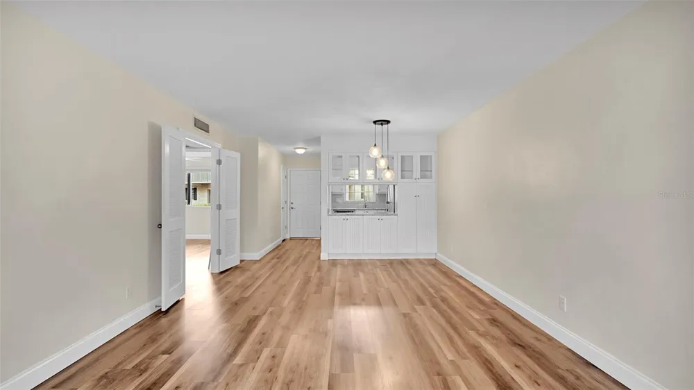 1250 S DENNING DRIVE #127 Winter Park, FL 32789