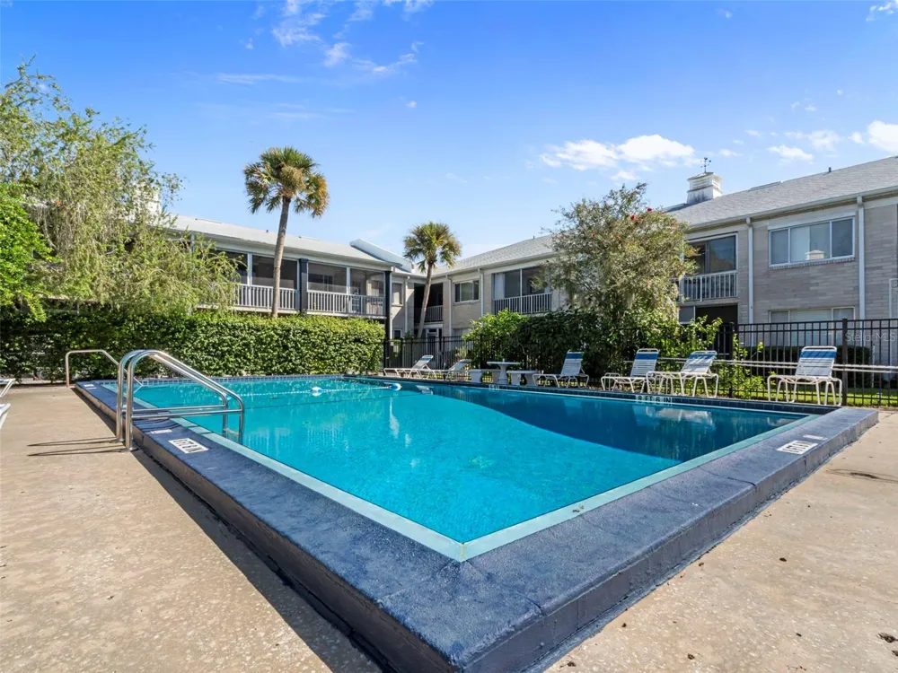 1250 S DENNING DRIVE #127 Winter Park, FL 32789