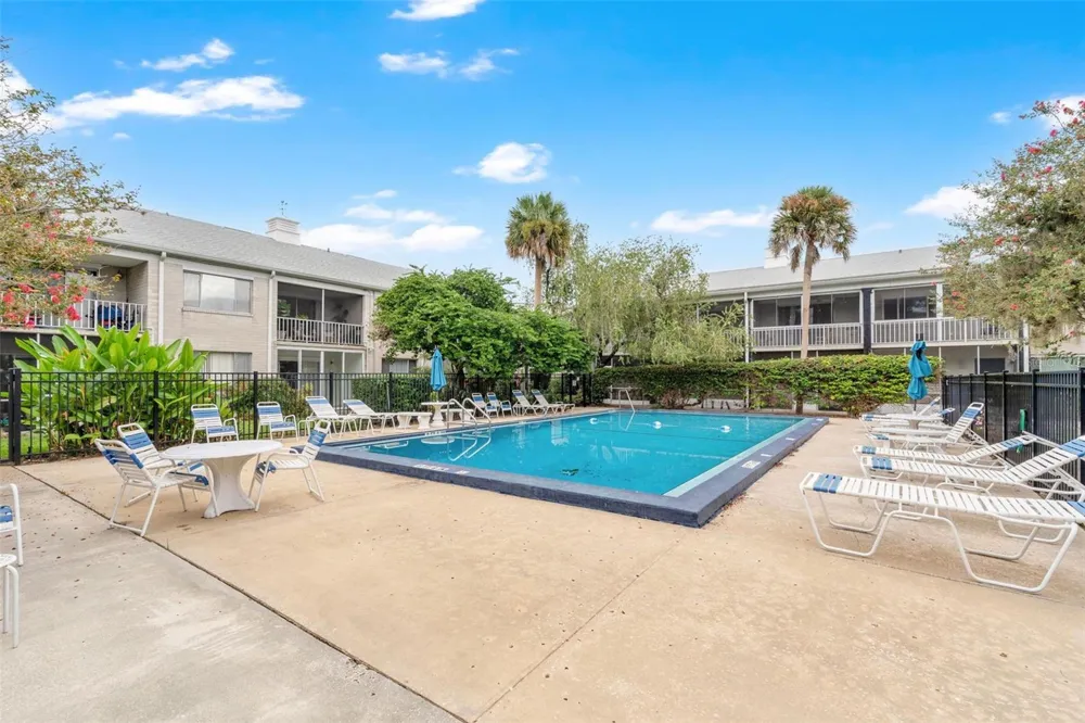 1250 S DENNING DRIVE #127 Winter Park, FL 32789