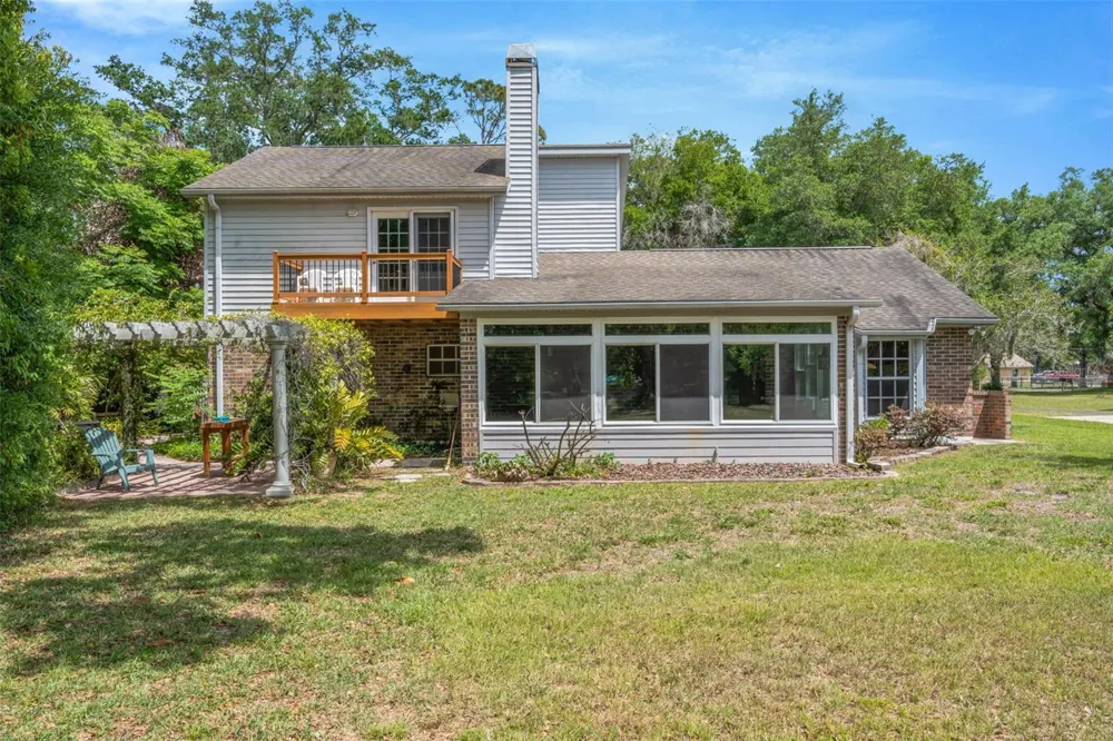 785 DUQUE ROAD Lutz, FL 33549