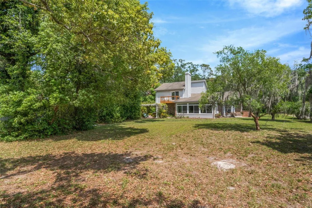 785 DUQUE ROAD Lutz, FL 33549