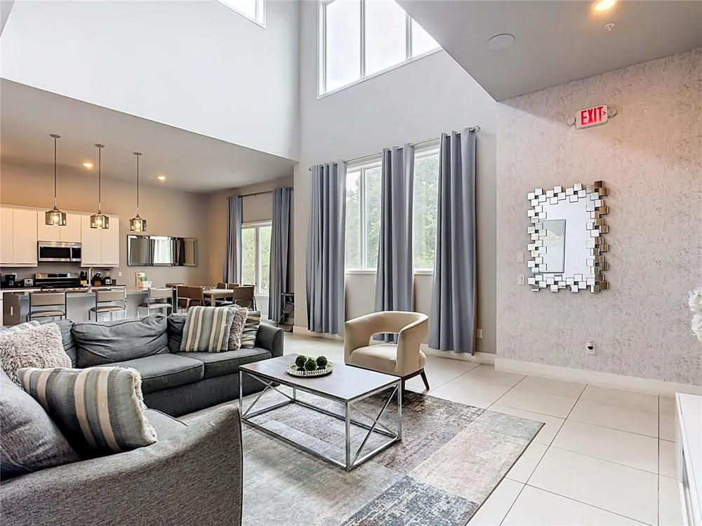 7740 SANDY RIDGE DRIVE #215 Kissimmee, FL 34747