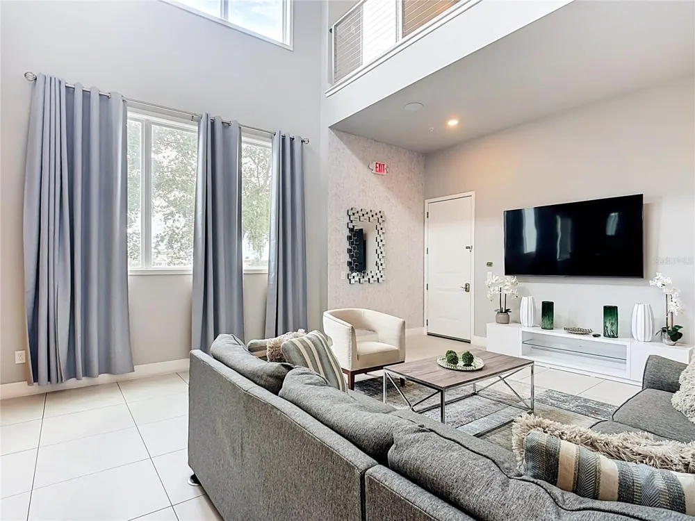 7740 SANDY RIDGE DRIVE #215 Kissimmee, FL 34747