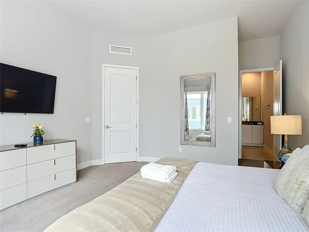 7740 SANDY RIDGE DRIVE #215 Kissimmee, FL 34747