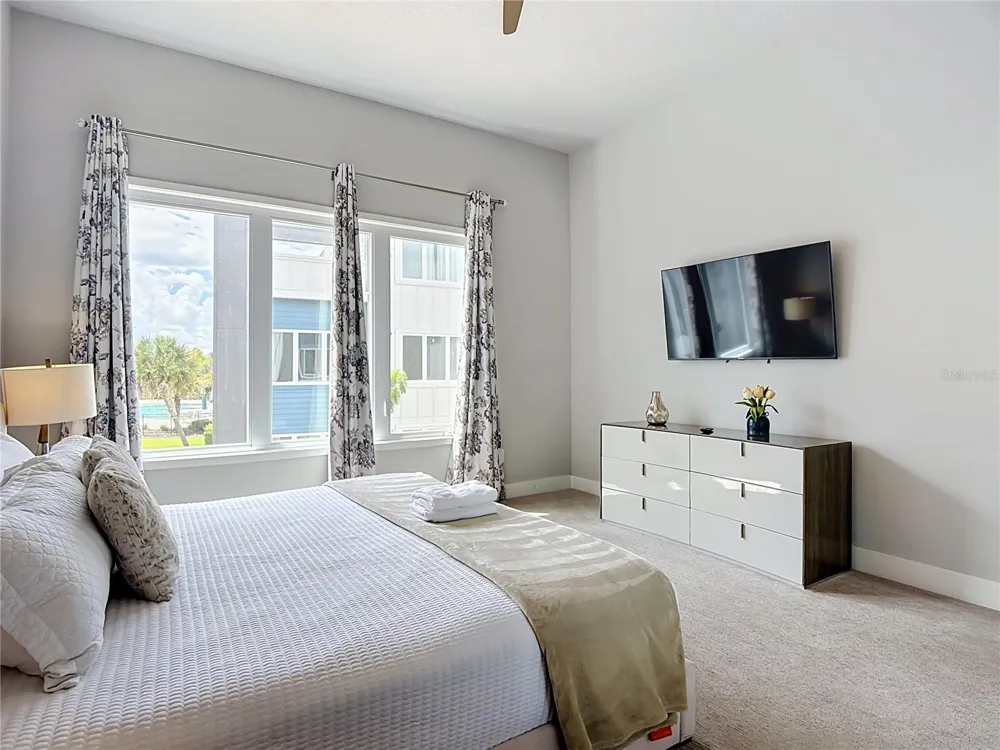 7740 SANDY RIDGE DRIVE #215 Kissimmee, FL 34747