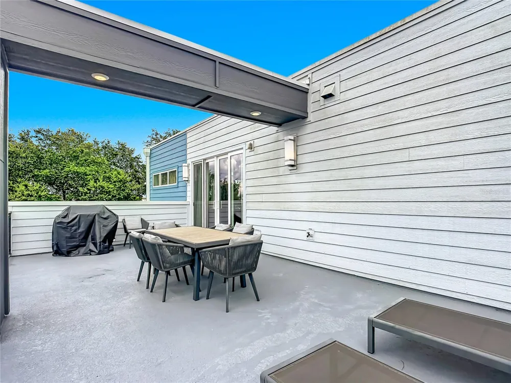 7740 SANDY RIDGE DRIVE #215 Kissimmee, FL 34747