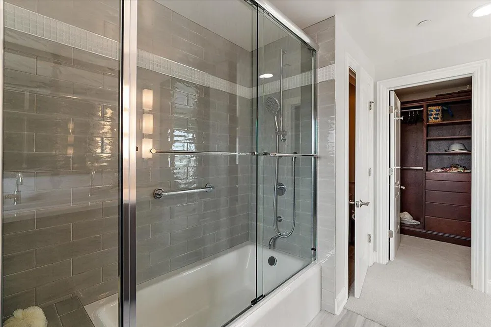 200 Lake Street #7A/8A St Joseph City, MI 49085