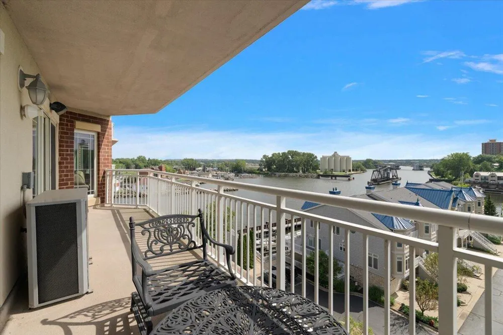 200 Lake Street #7A/8A St Joseph City, MI 49085